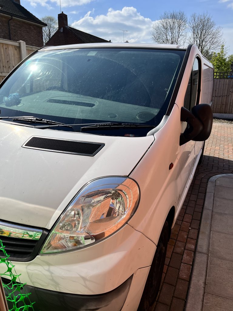 Vyvyan’s Alive…Alive!