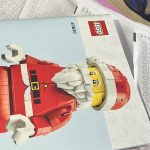 Set Review – 40820 Upscaled Santa Figure