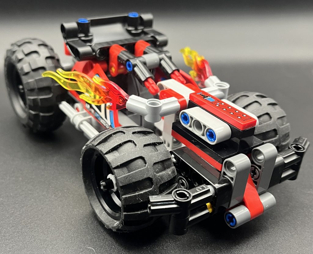 Set Review – 42073 BASH! (Find)